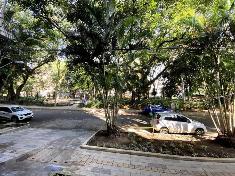 Prime Laureles Location With Air Conditioning Medellín Exterior foto